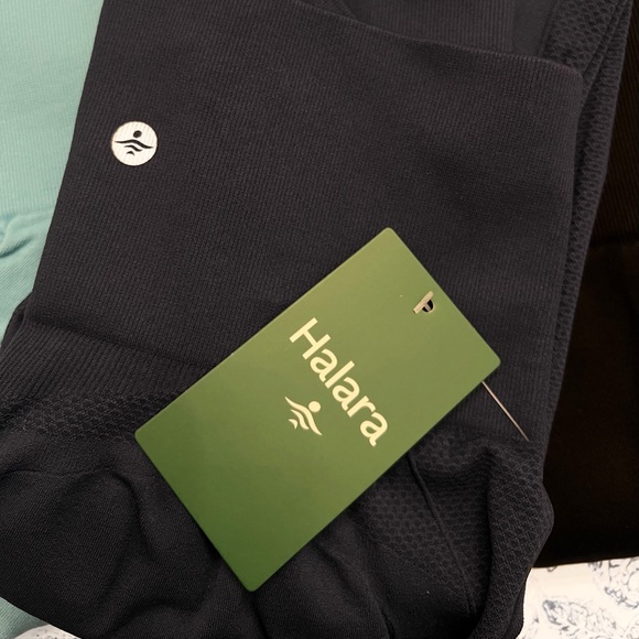 NWT (3) Halara Factory Compression Butt Cinch Leggings - Picture 10 of 11